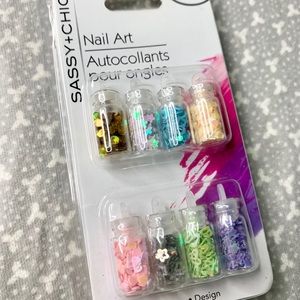 Sassy + Chic Nail Art Decoration